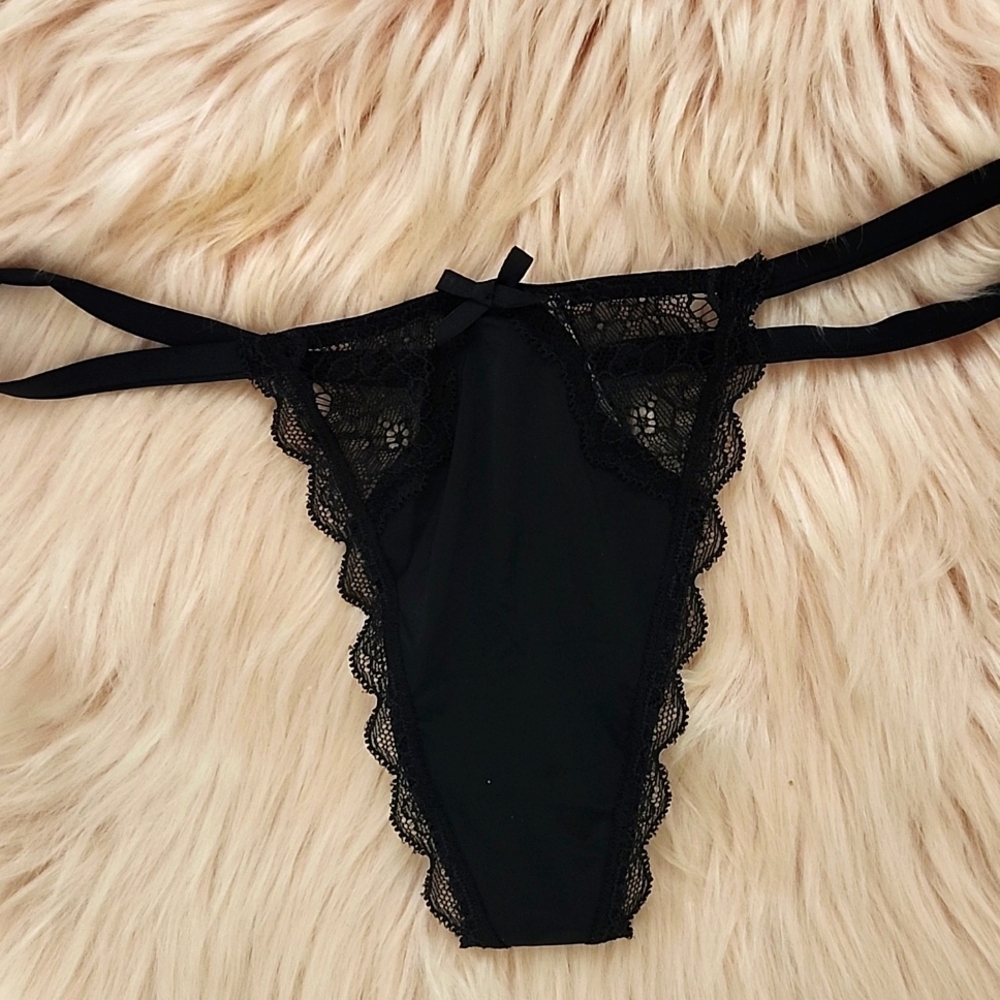 Brand New VICTORIA'S SECRET DREAM ANGELS G-STRING-M